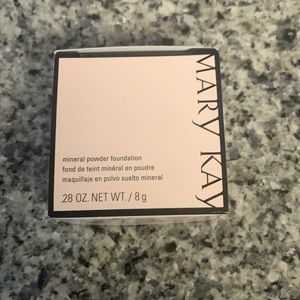 Mary Kay mineral powder foundation